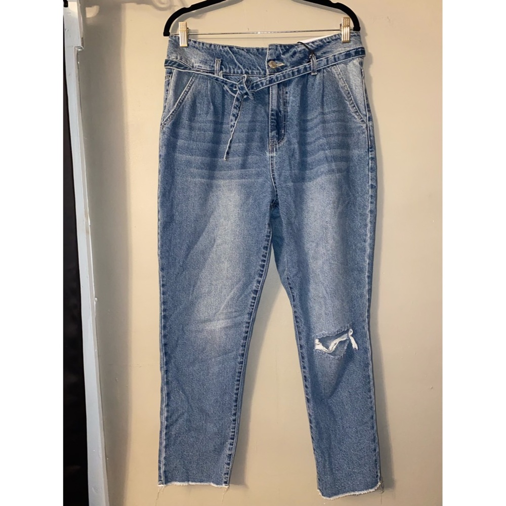High Rise Mom Jeans